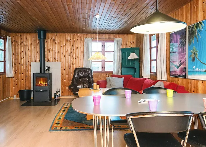 6 Person In Toftlund-by Traum *